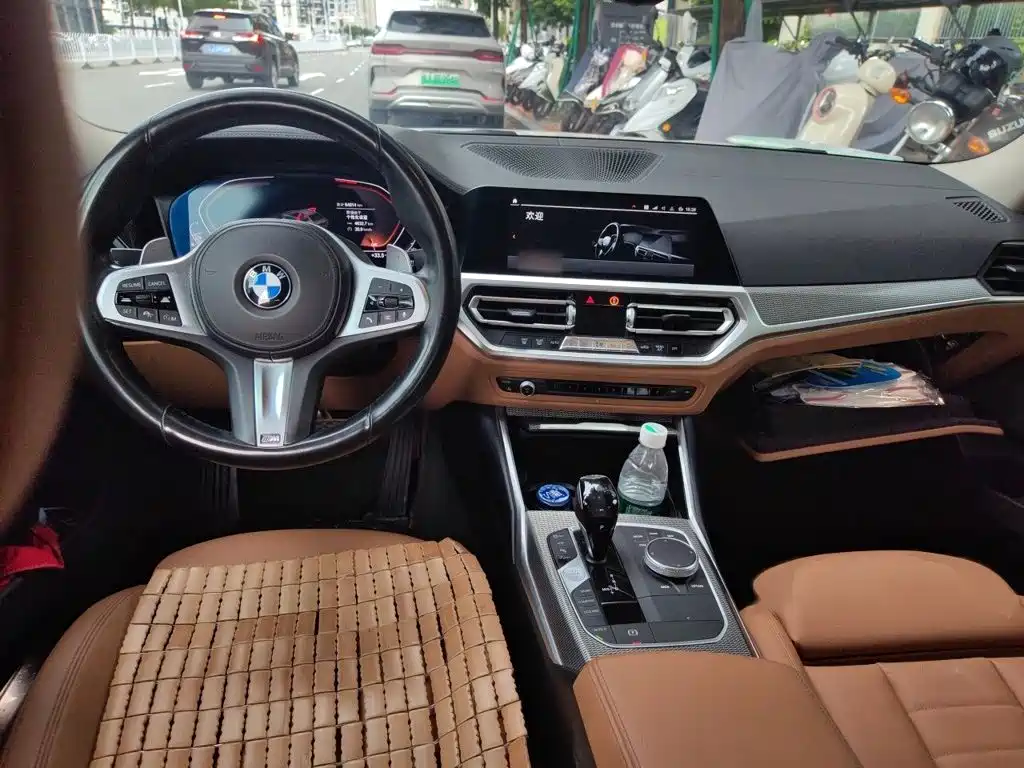 BMW 3 Series — миниатюра 13