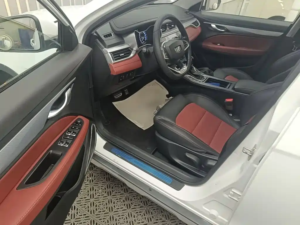 Geely Vision S1 — миниатюра 16