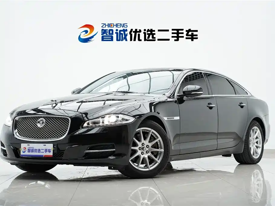 Jaguar XJ 2013