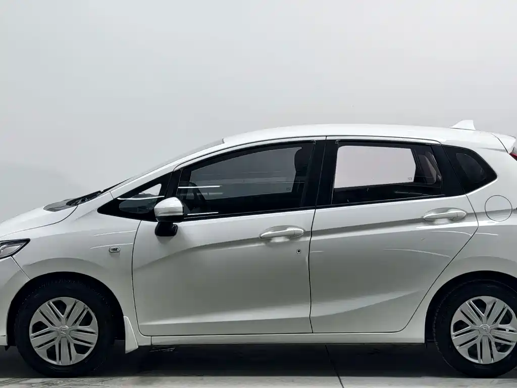 Honda Fit — миниатюра 7