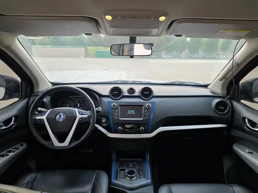 Dongfeng Rich 6 New Energy — миниатюра 6