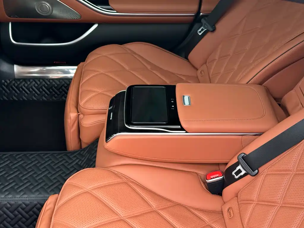 Mercedes-Benz S-Class — миниатюра 18