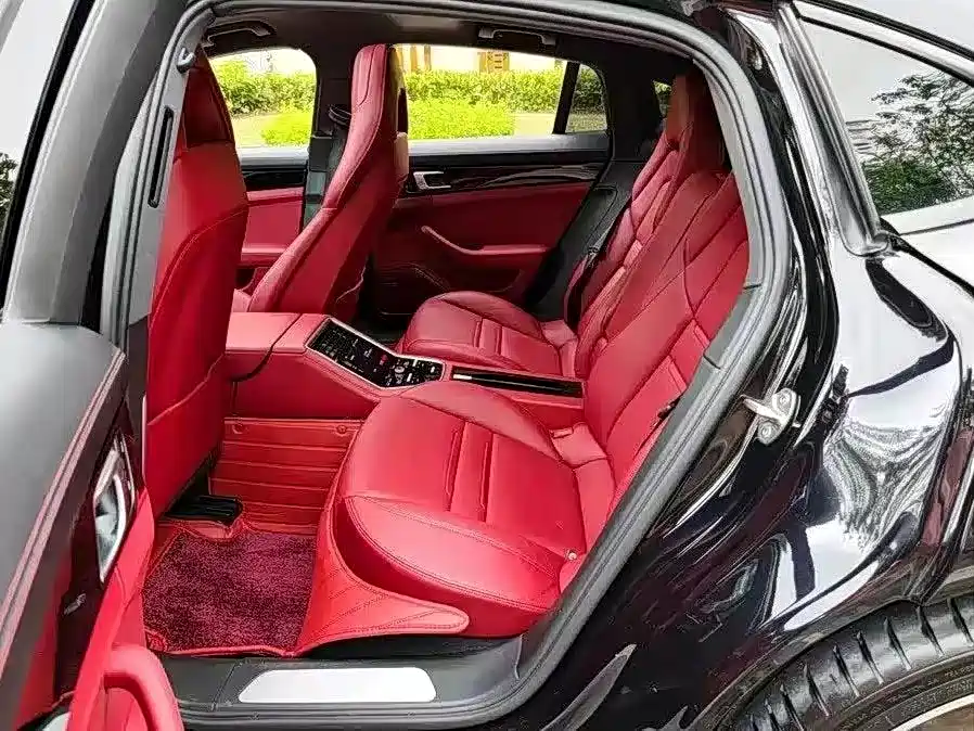 Porsche Panamera — миниатюра 5
