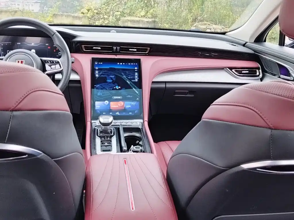 Hongqi Hongqi H5 — миниатюра 12