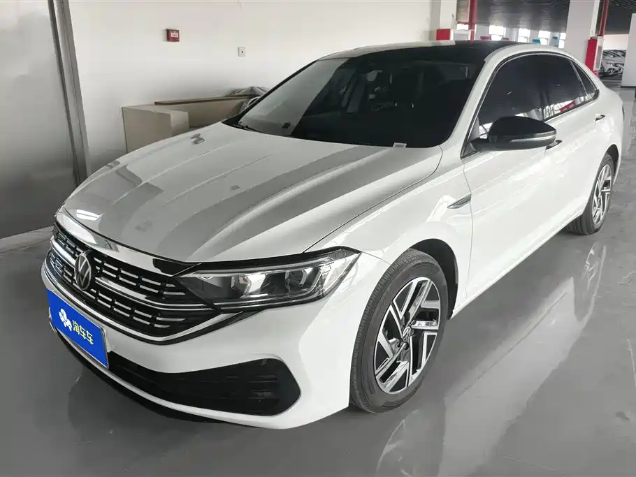 Volkswagen Sagitar 2025