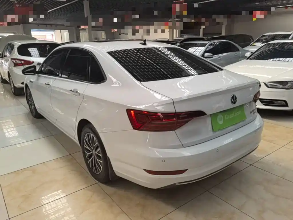 Volkswagen Sagitar — миниатюра 5