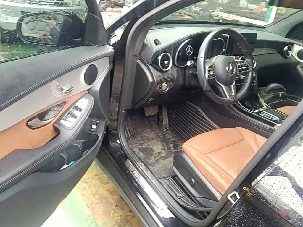 Mercedes-Benz GLC Coupe — миниатюра 16