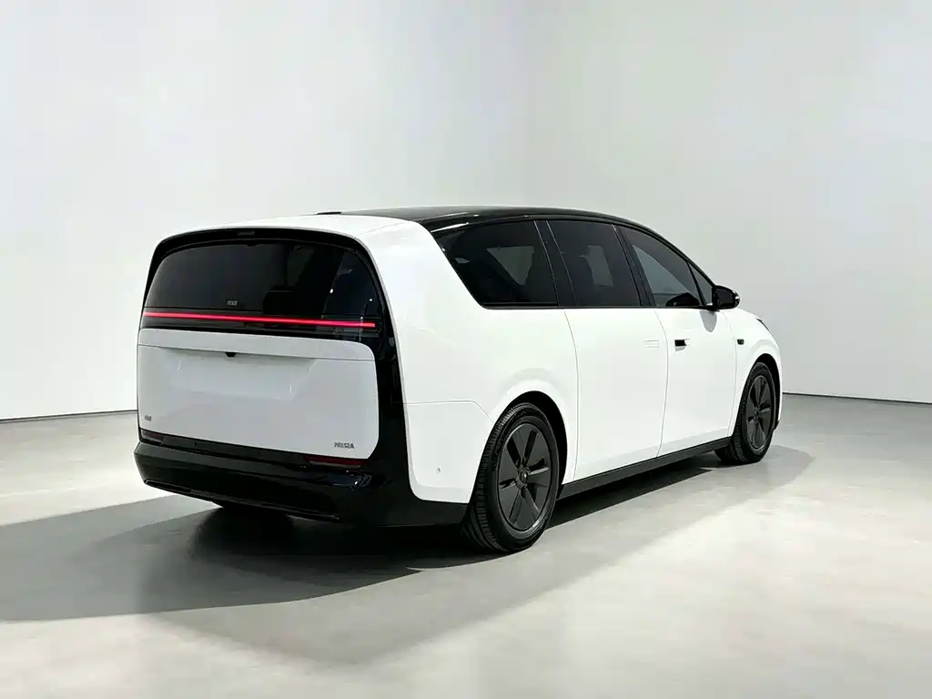Li Auto Li MEGA — миниатюра 9
