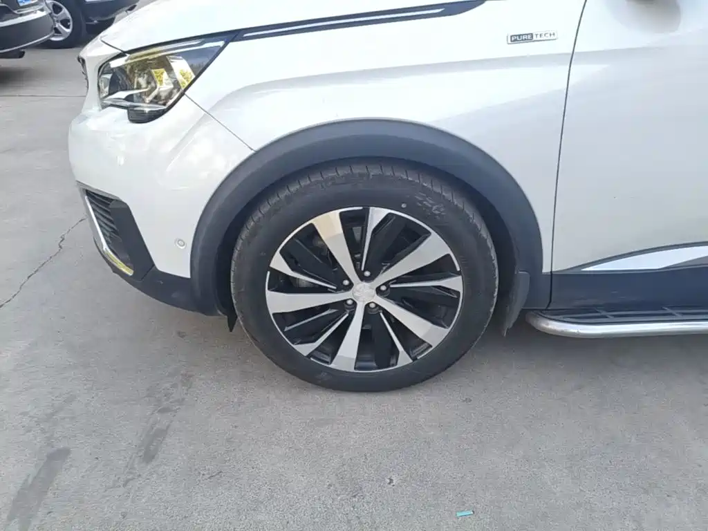 Peugeot 5008 — миниатюра 23