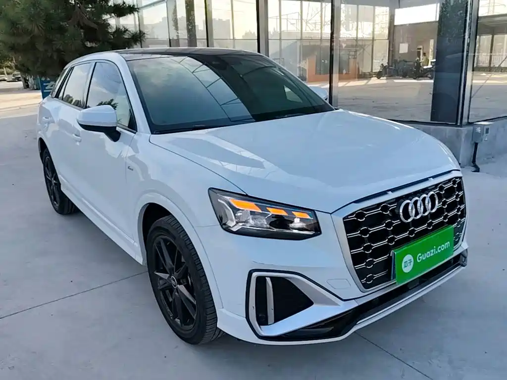 Audi Q2L — миниатюра 4