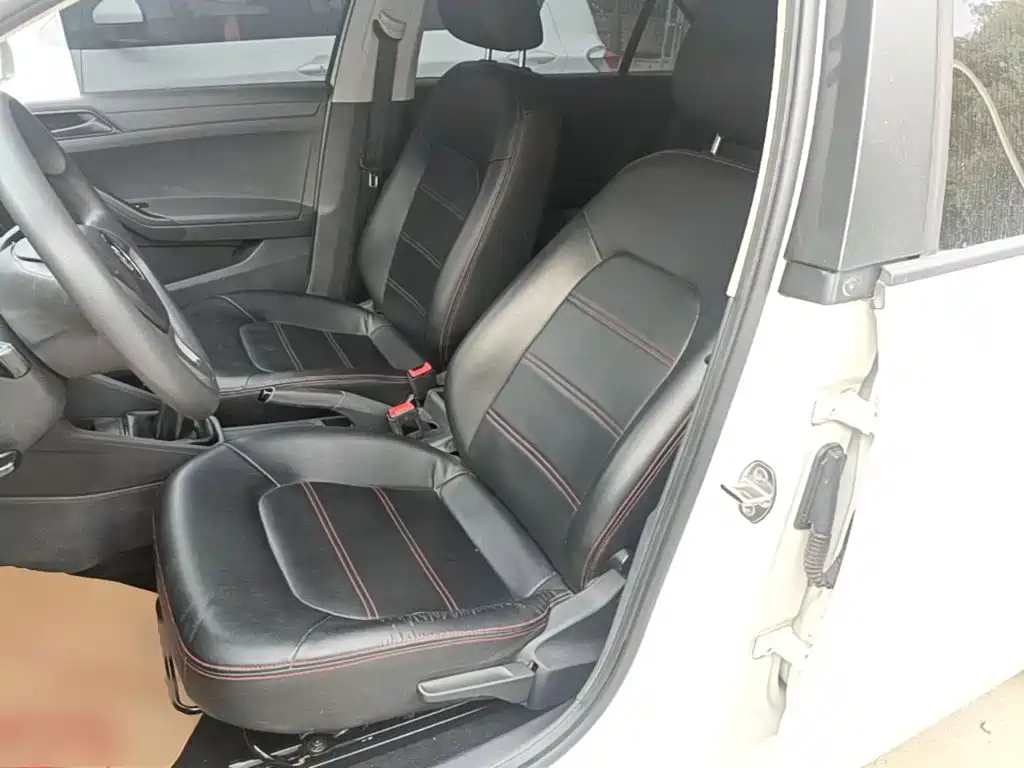 Volkswagen Jetta — миниатюра 15