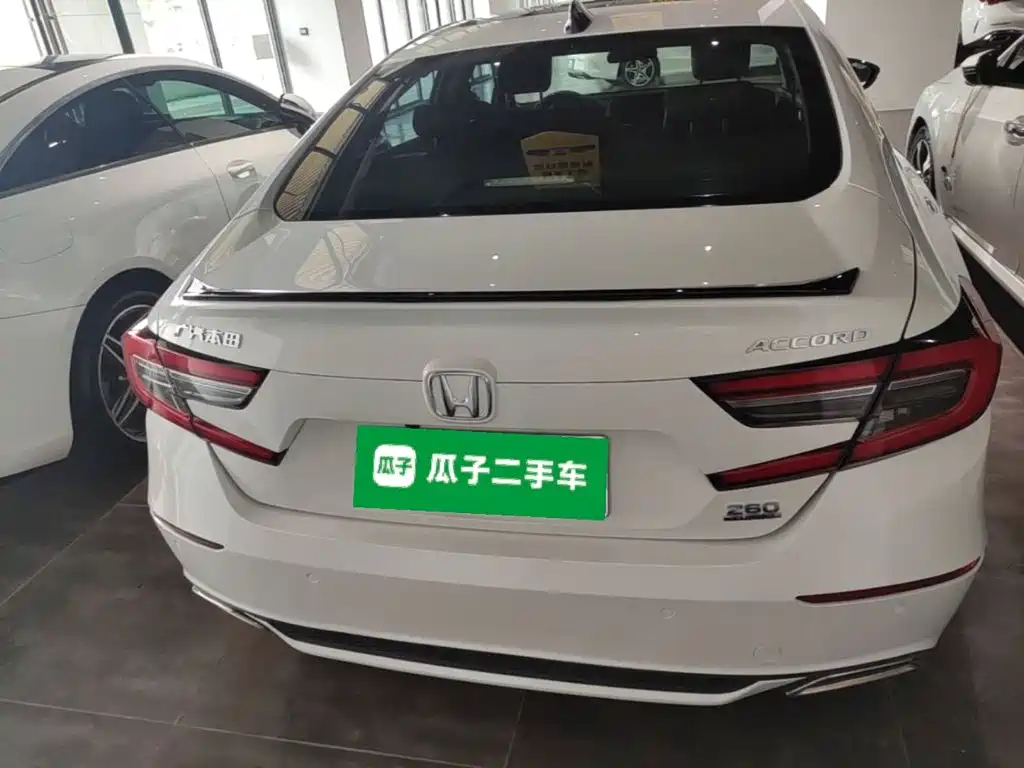 Honda Accord — миниатюра 6
