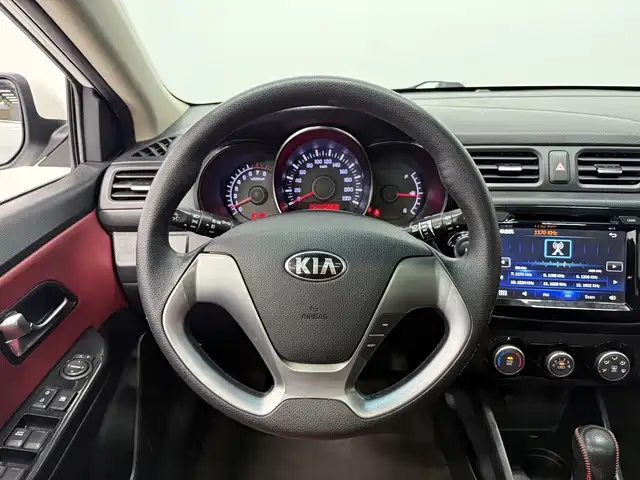 Kia K2 — миниатюра 5