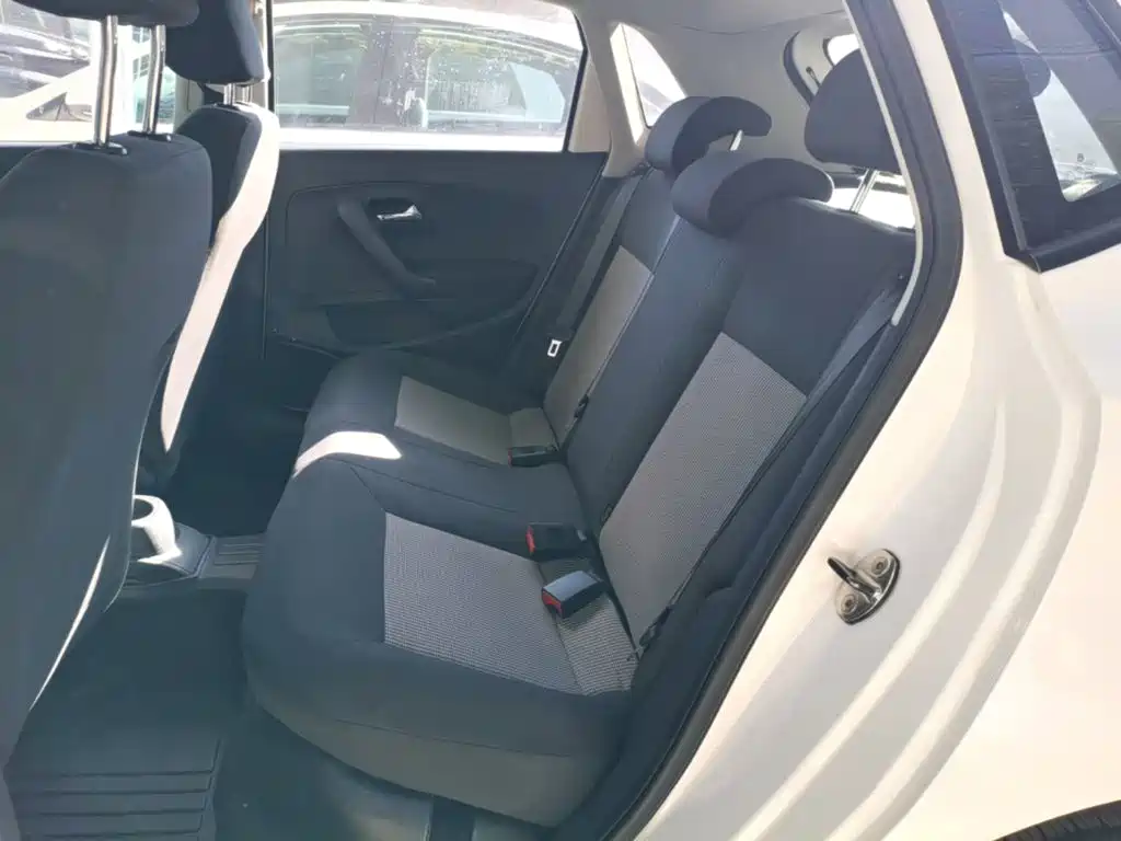 Volkswagen Polo — миниатюра 17