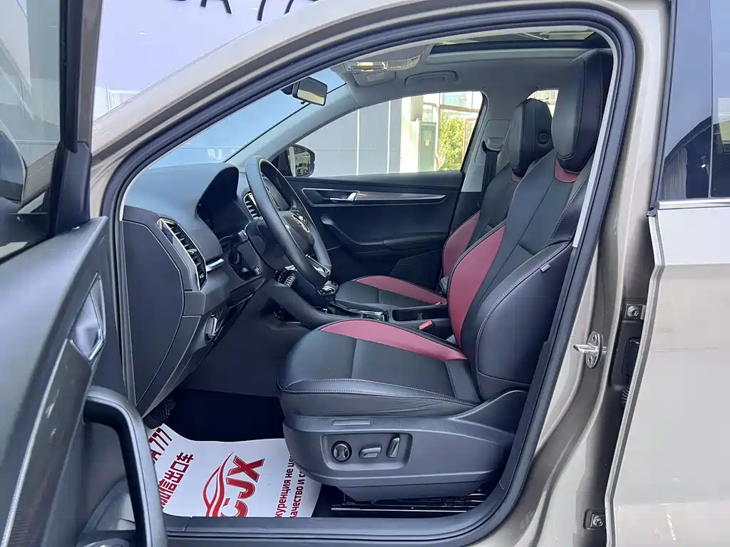 Skoda Karoq — миниатюра 7