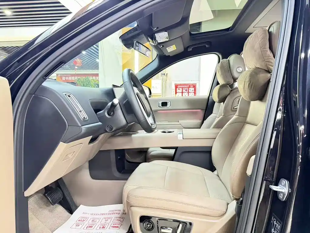 Li Auto L9 2025 Ultra