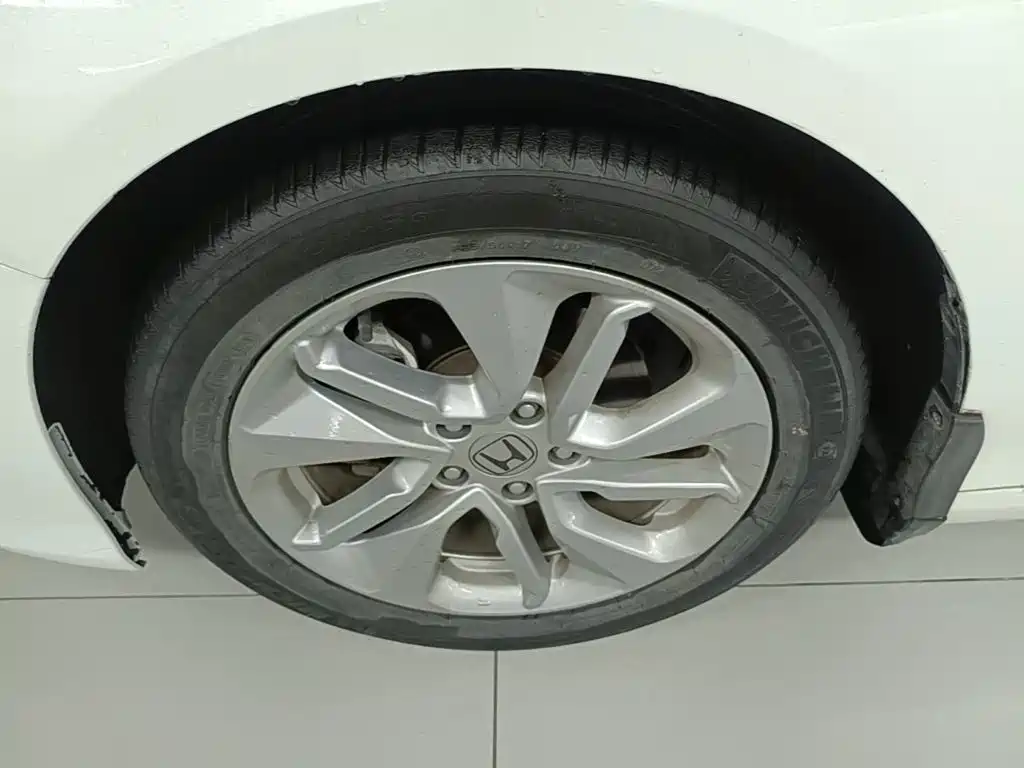 Honda Accord — миниатюра 23