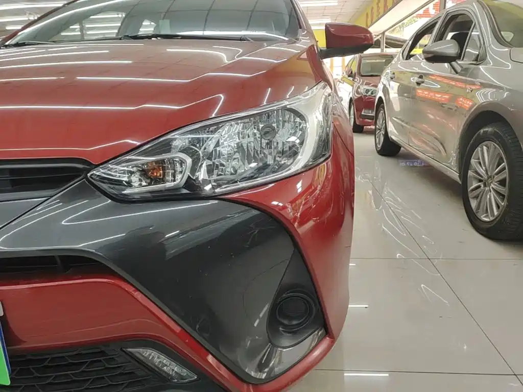 Toyota Yaris L — миниатюра 24