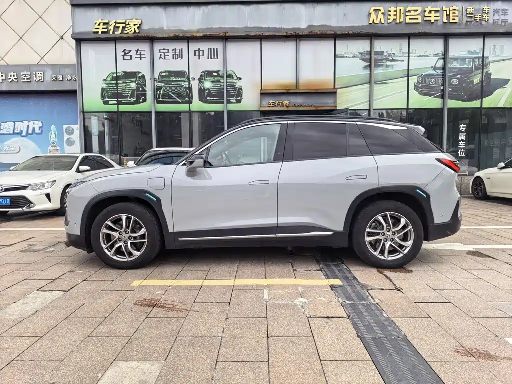 NIO ES6 — миниатюра 4