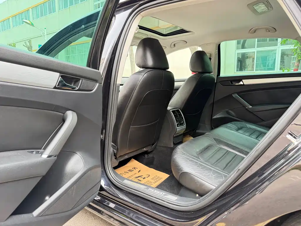 Volkswagen Passat — миниатюра 7