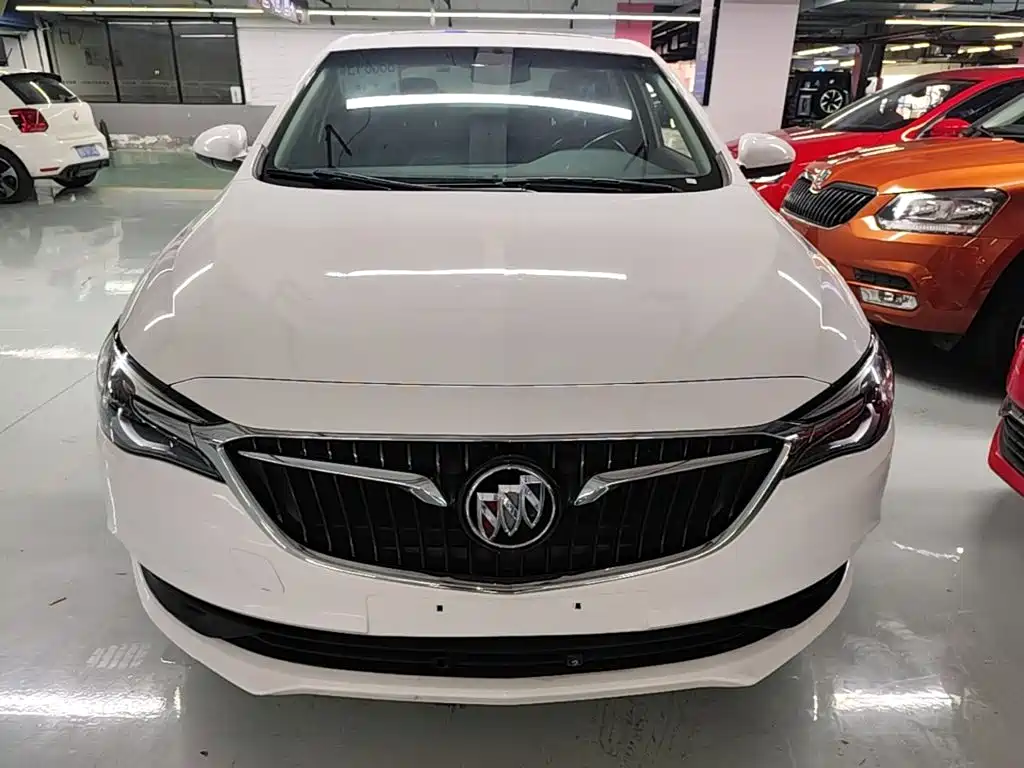 Buick Excelle — миниатюра 3