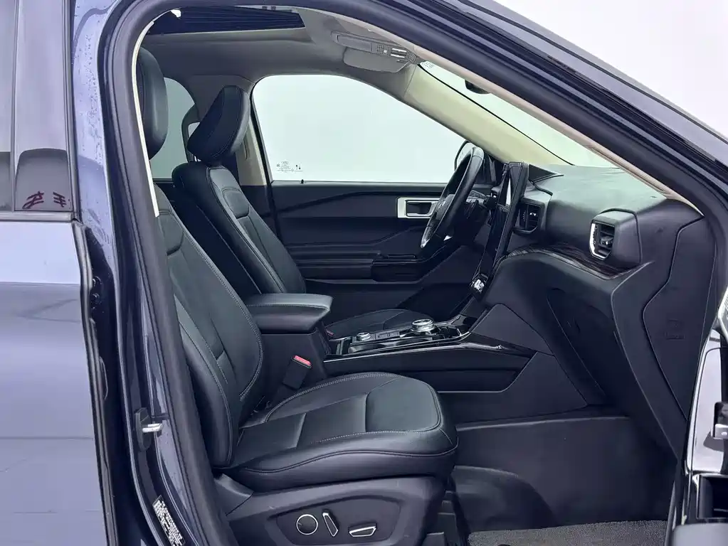 Ford Explorer — миниатюра 15