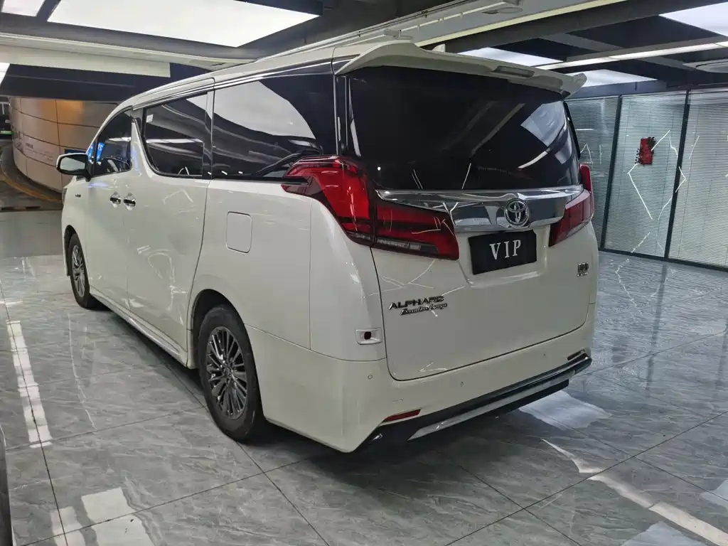 Toyota Alphard 2021 2.5L Premium