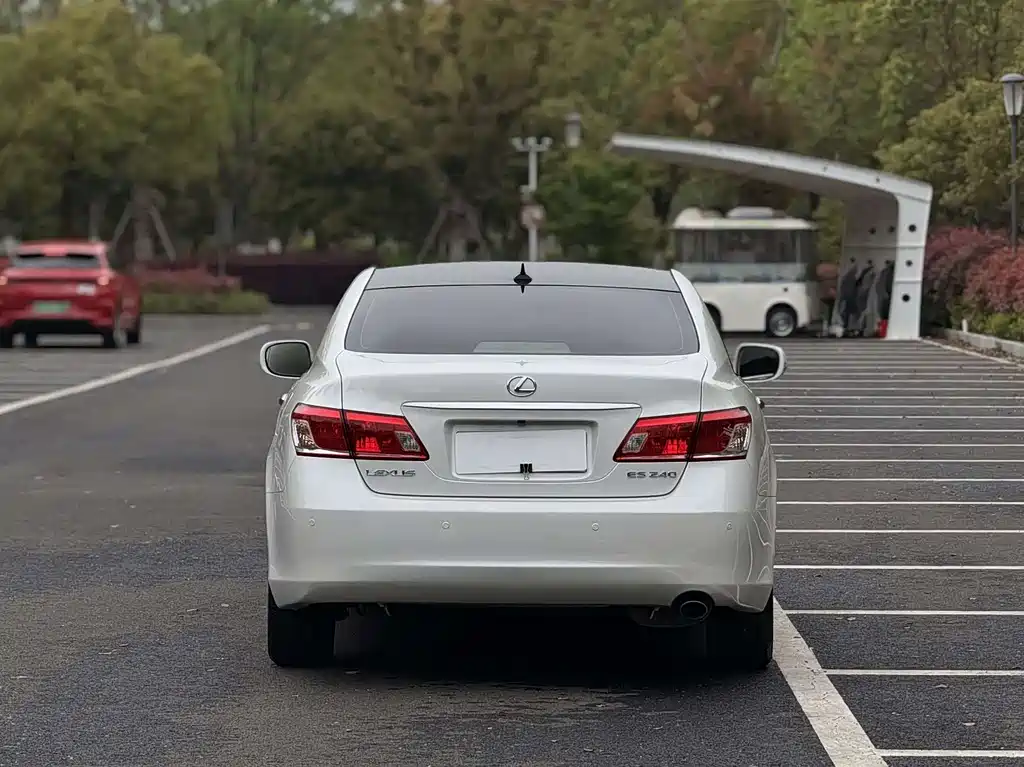 Lexus ES 2010 240 Luxury
