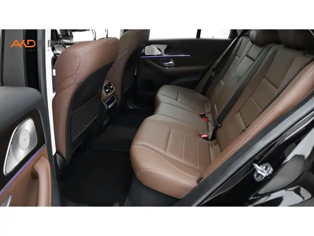 Mercedes-Benz GLE (Import) — миниатюра 7