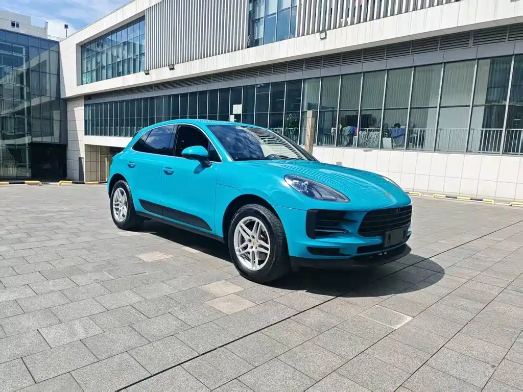 Porsche Macan — миниатюра 3