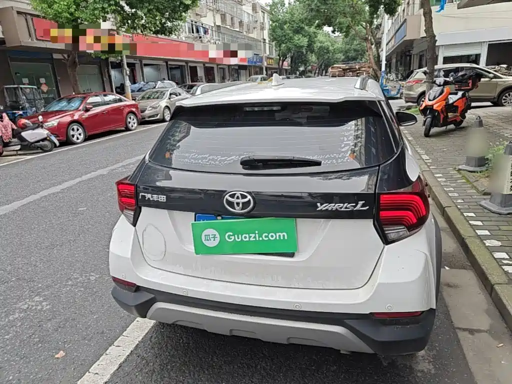 Toyota Yaris L — миниатюра 6