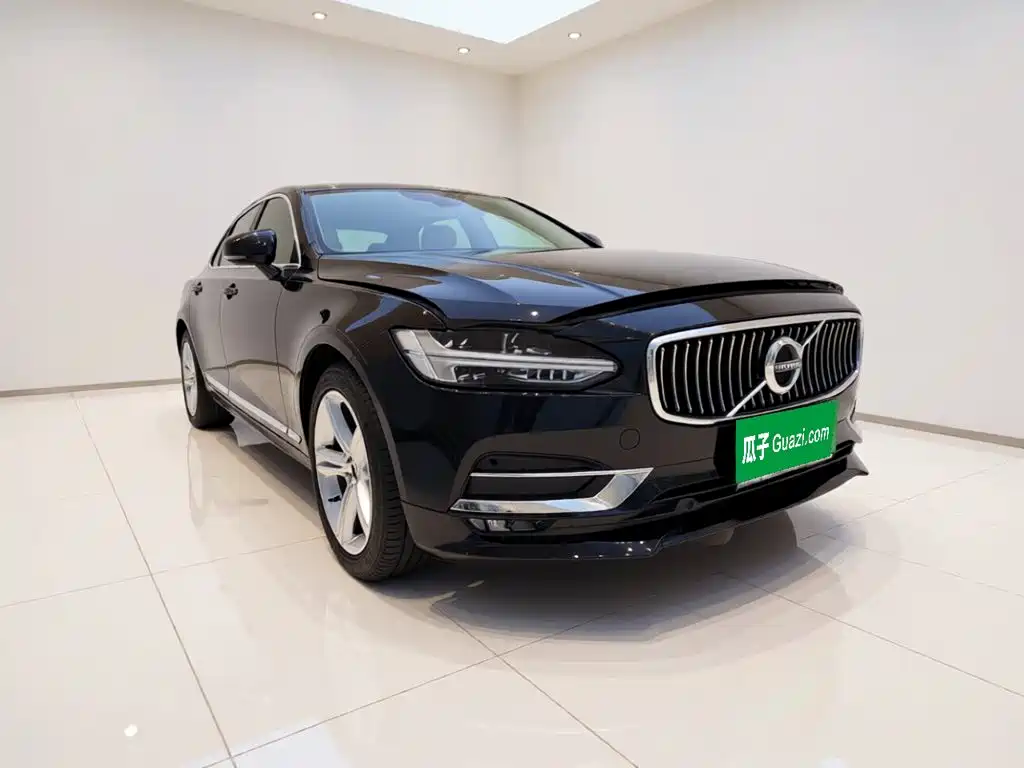 Volvo S90 — миниатюра 3