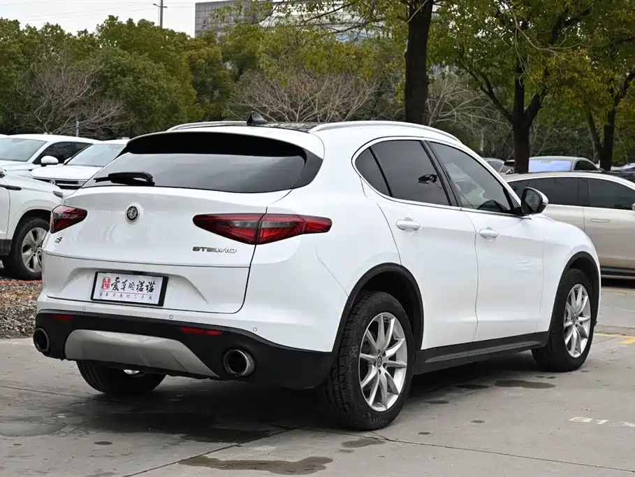 ALFA ROMEO STELVIO