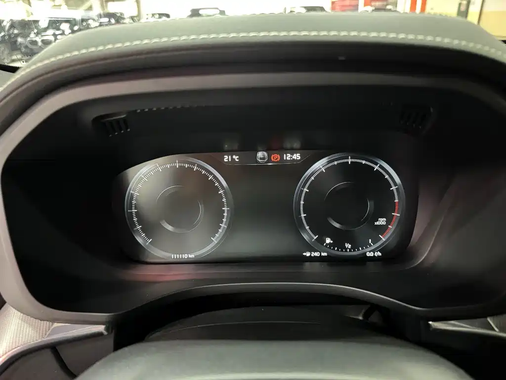 Volvo XC60 — миниатюра 18