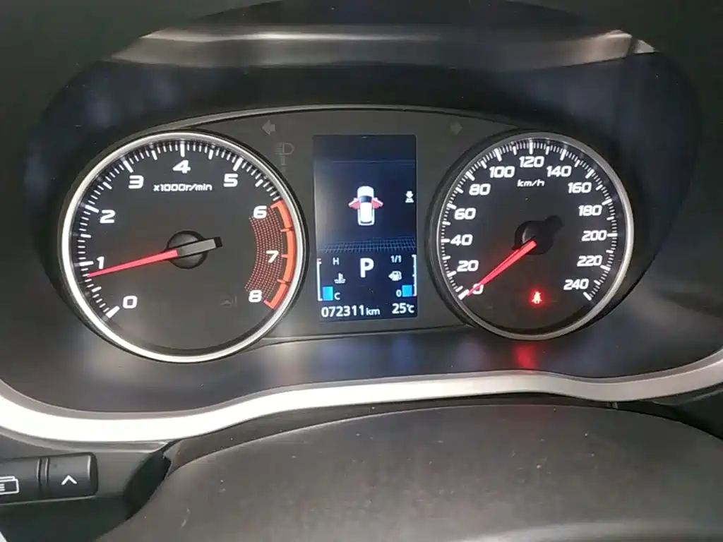 Mitsubishi Eclipse Cross — миниатюра 12