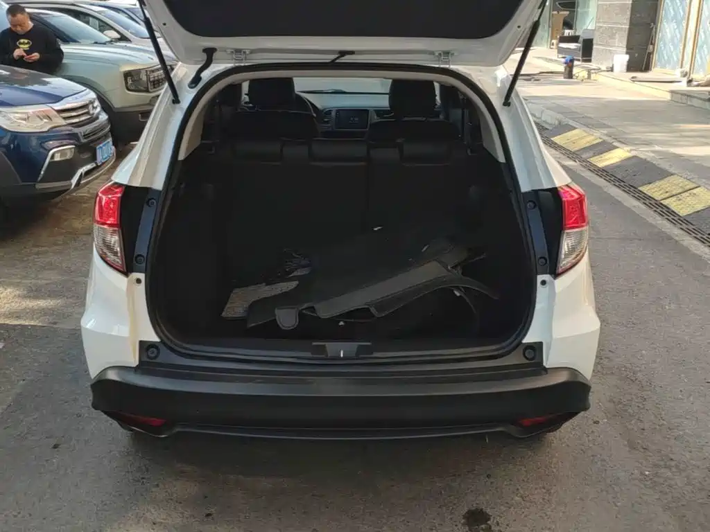 Honda Vezel — миниатюра 19