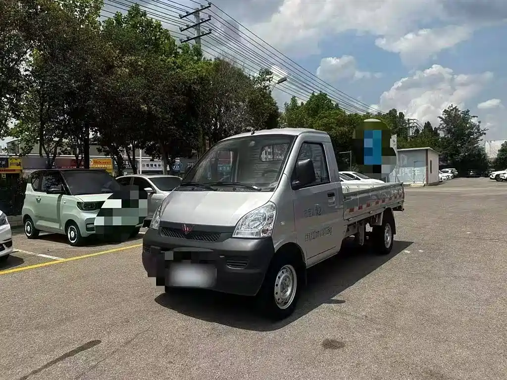 WULING AUTOMOBILE WULING RONGGUANG SMALL CARD