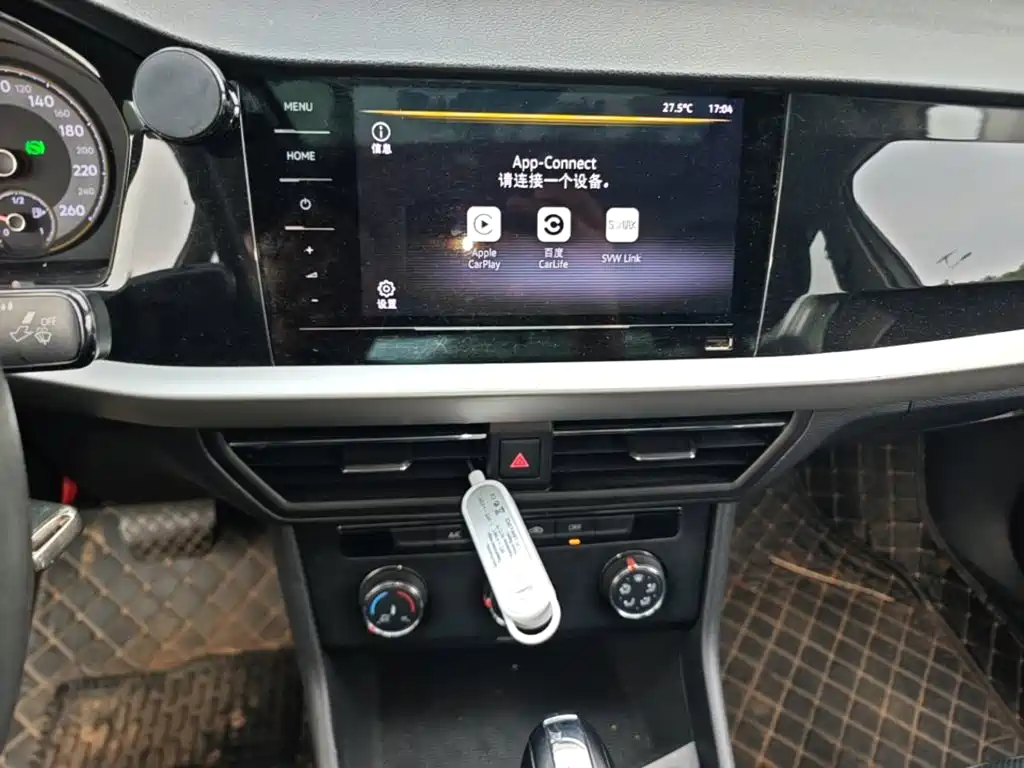 Volkswagen Lavida — миниатюра 13