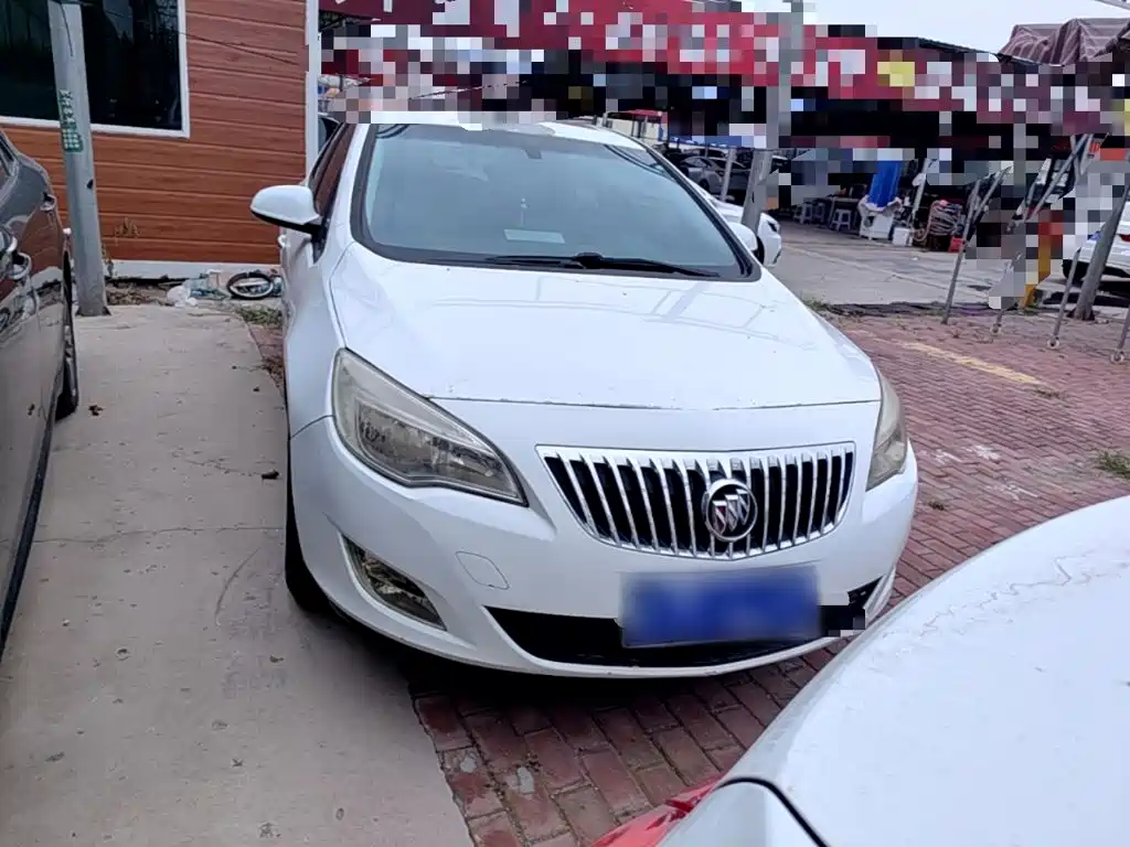 Buick Excelle — миниатюра 3