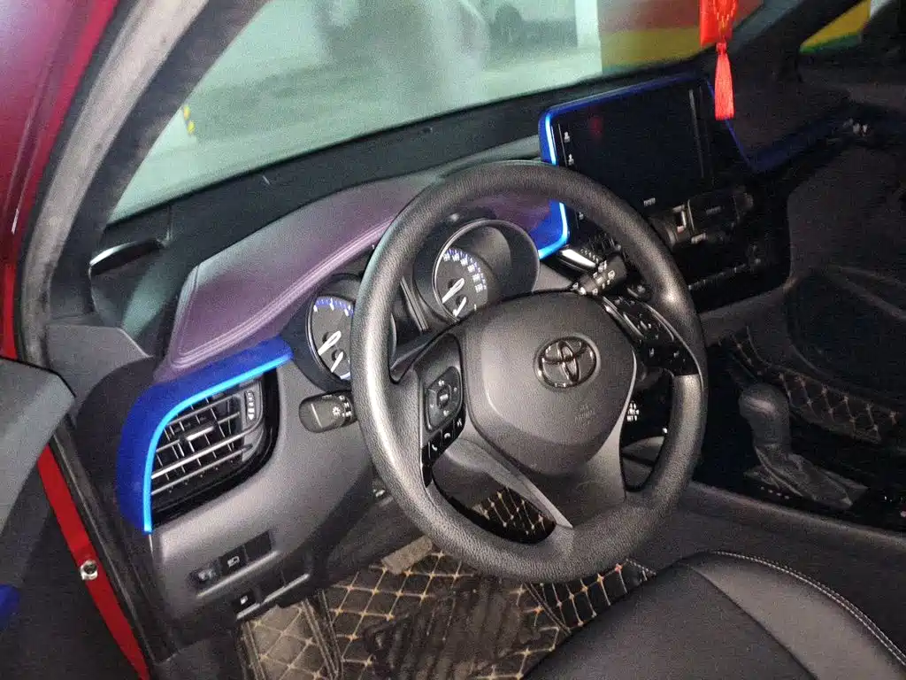 Toyota IZOA — миниатюра 4