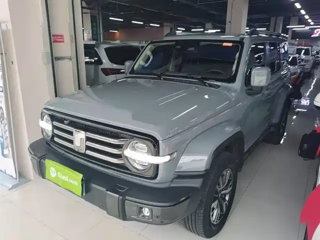 2022 TANK 300
