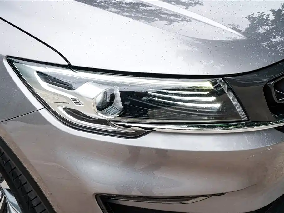Geely Jia Ji New Energy — миниатюра 22