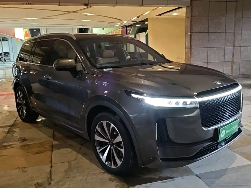 Li Auto ONE 2020 6 мест
