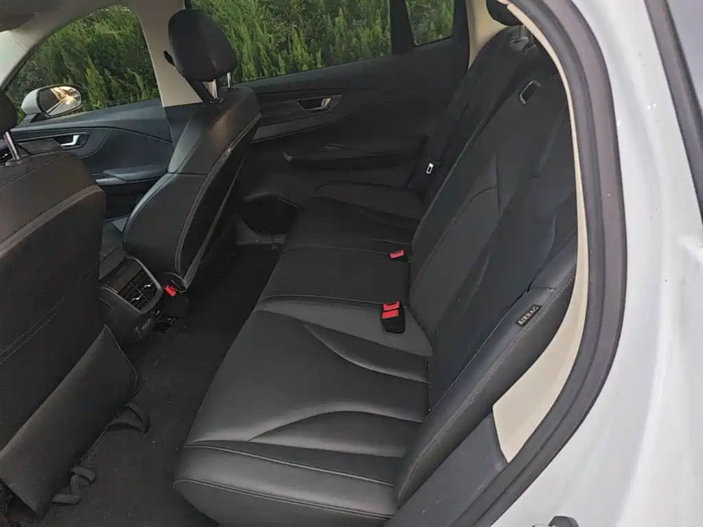 Hongqi Hongqi E-QM5 — миниатюра 17