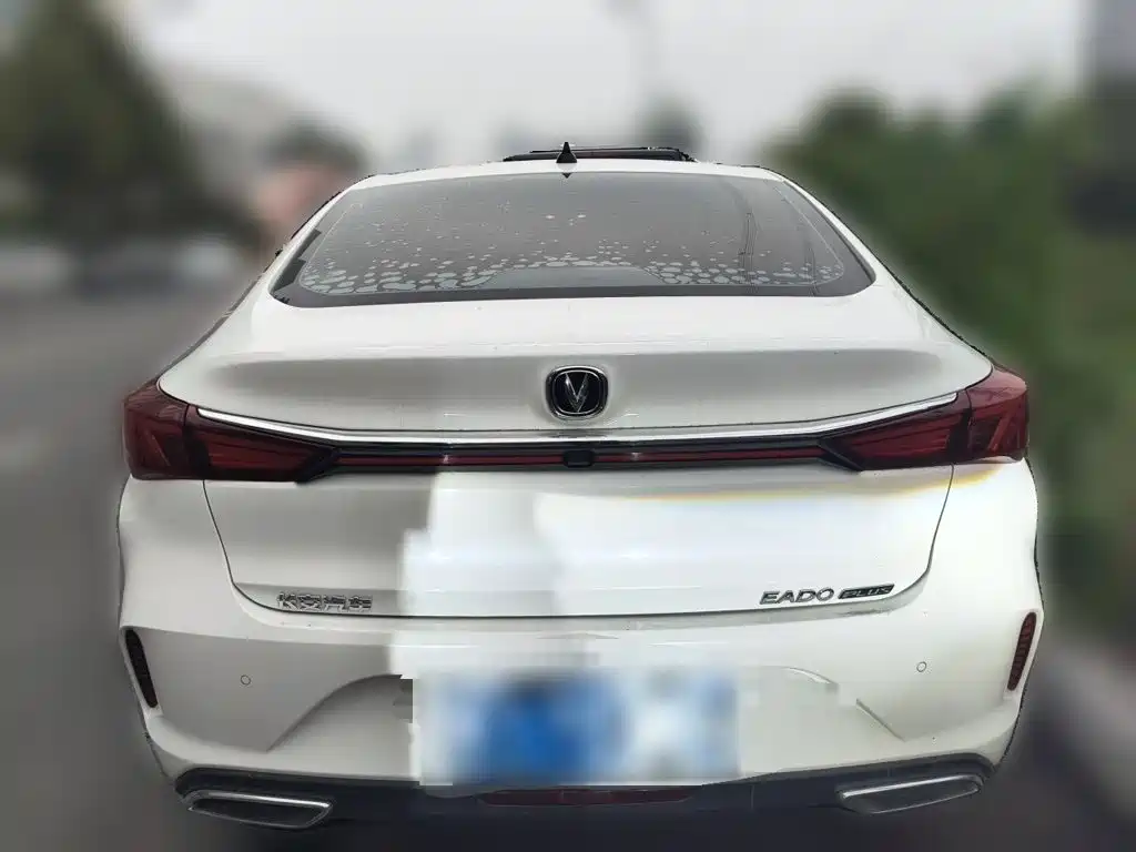 Changan Eado — миниатюра 3