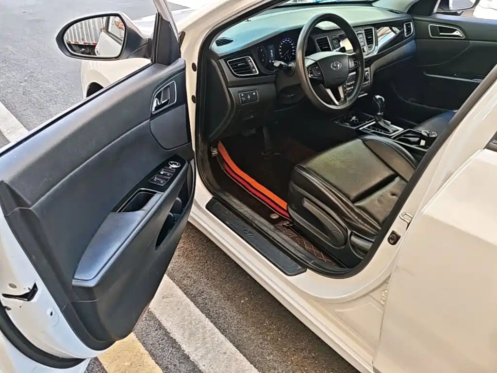 Hyundai Mistra — миниатюра 16