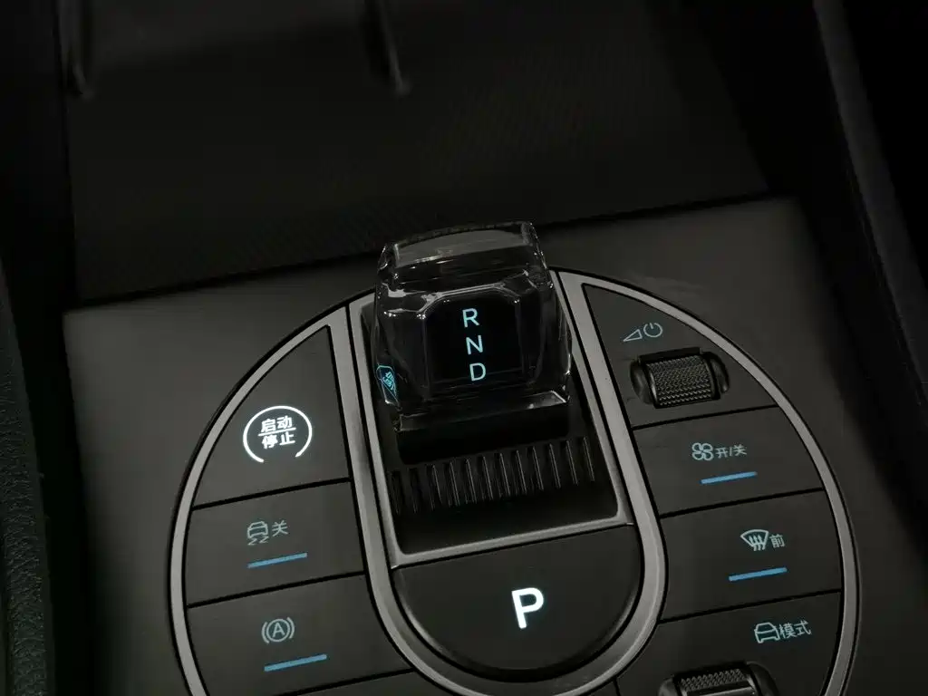 BYD Seal 05 DM-i — миниатюра 13