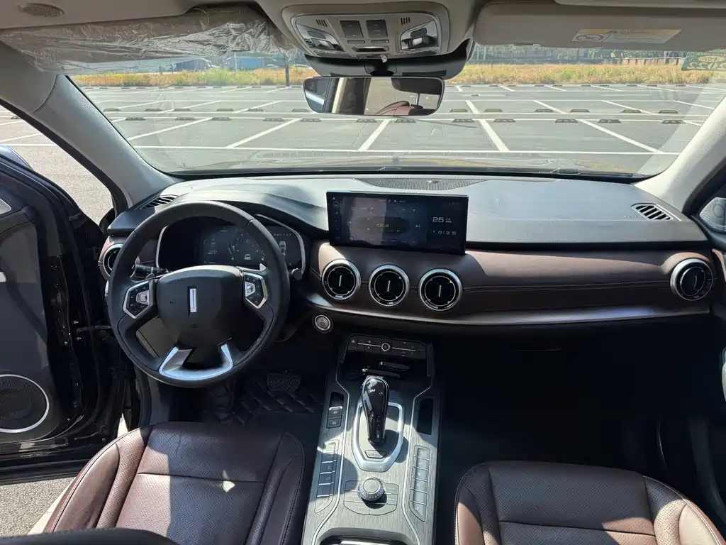 Wey Wey VV6 — миниатюра 18
