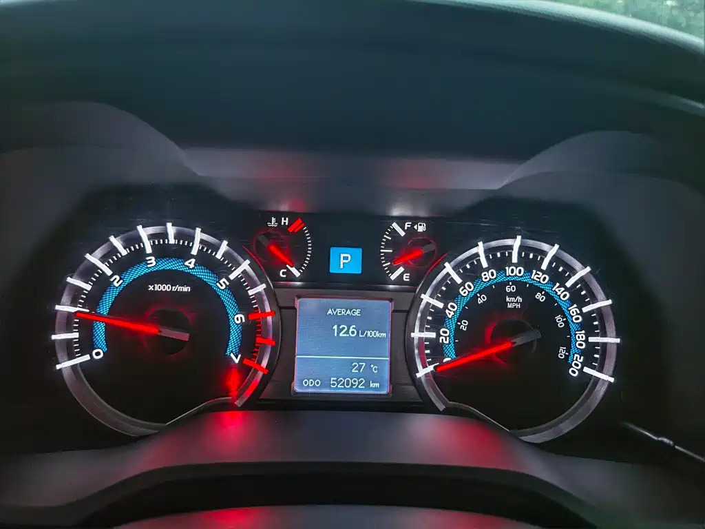 Toyota 4Runner — миниатюра 11