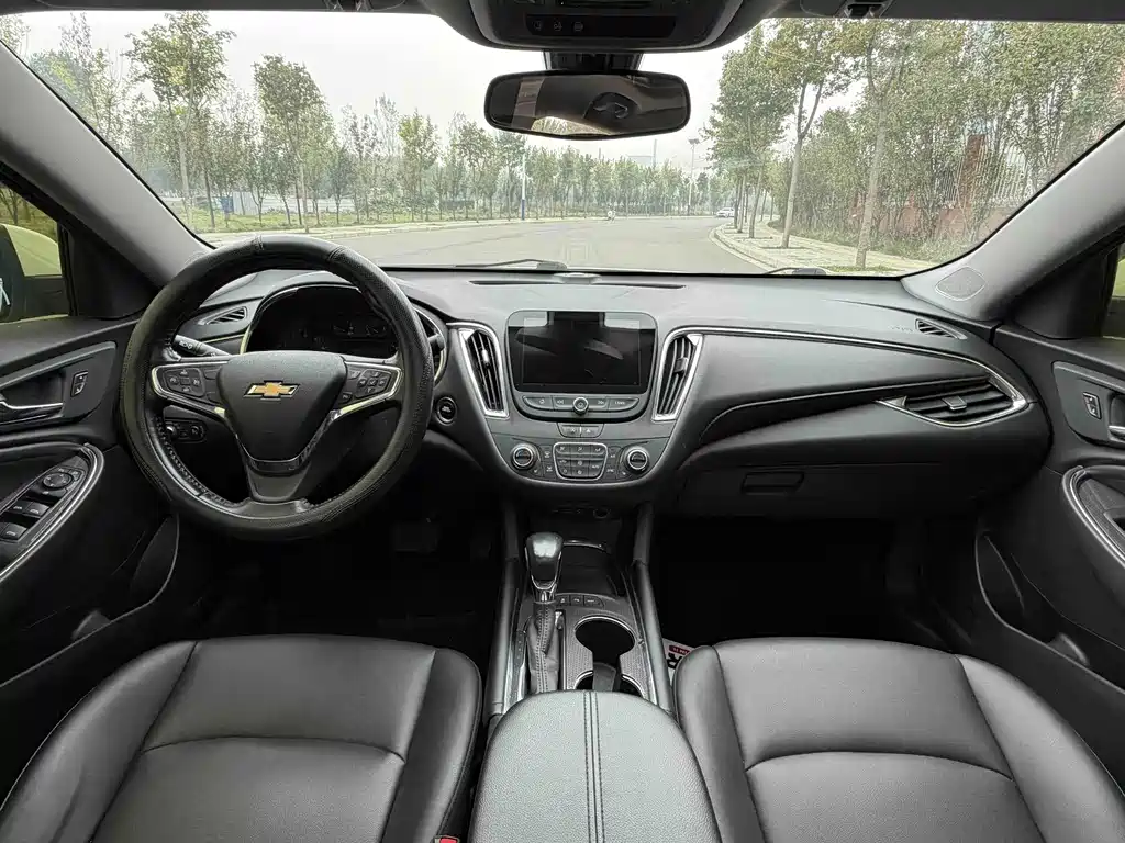 Chevrolet Malibu XL — миниатюра 11